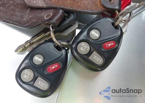 1999 Buick Century Custom из США, поврежденный, VIN 2G4WS52M9X1457448